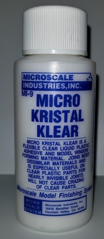 Microscale Micro Kristal Klear ist ein Plastikkleber für durchsichtige Teile